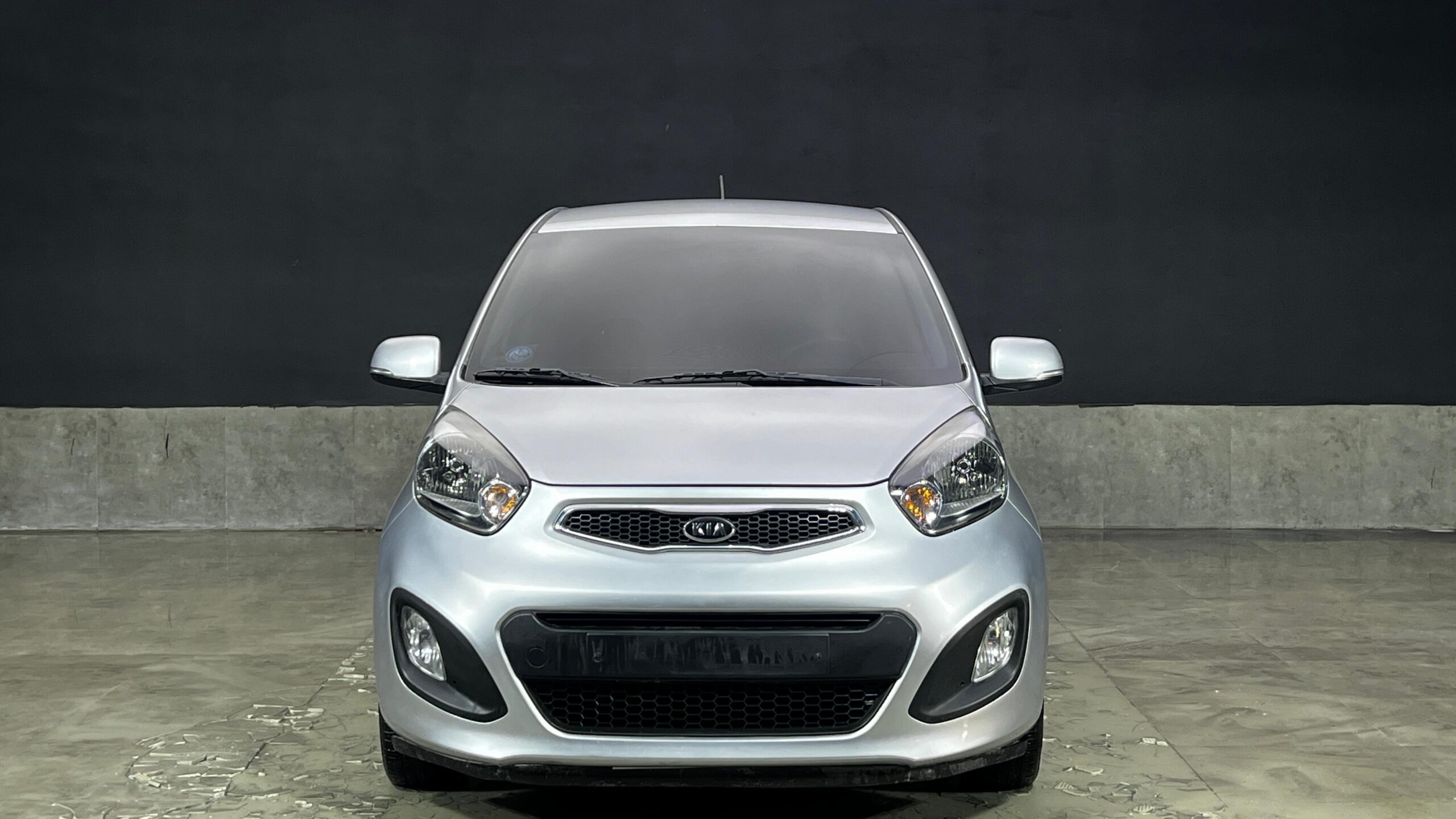 kia picanto rent a car dubai